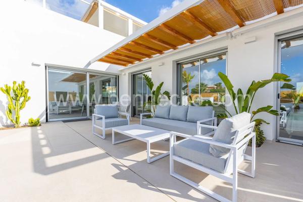 Casa independiente en calle Pablo Picasso, 31