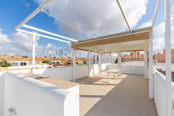 Casa independiente en calle Pablo Picasso, 31