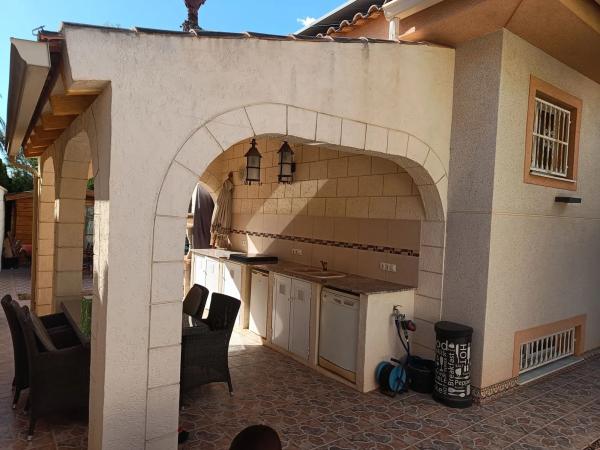 Casa independiente en calle Veleta, 6