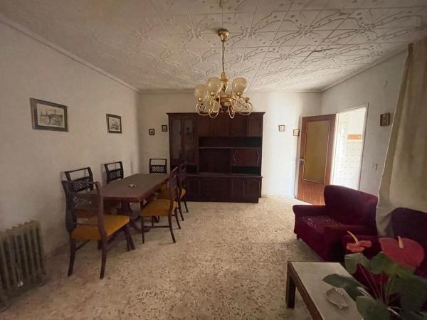 Casa de pueblo en calle Vicente Blasco Ibáñez