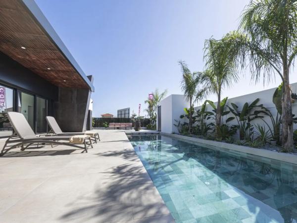 Casa independiente en C. Jacinto Benavente