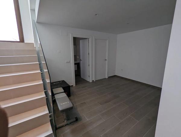 Casa independiente en calle Vicente Aleixandre, 55