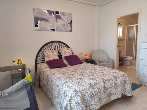 Casa independiente en calle Escocia