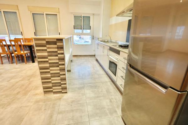 Casa independiente en calle Antonio Maura, 9