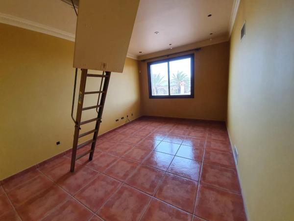 Casa independiente en calle Irlanda