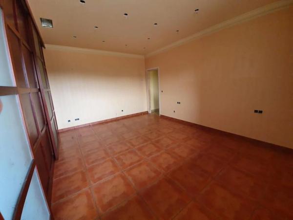 Casa independiente en calle Irlanda