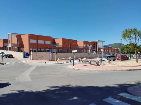 Casa independiente en calle Vega Bajà, 7