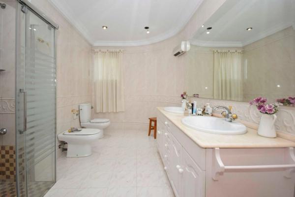 Casa independiente en carretera Nacional N-340