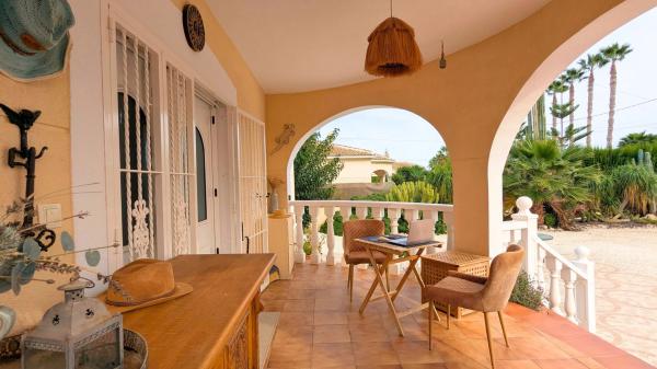 Casa independiente en camino de la Torre los Pavos