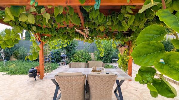 Casa independiente en camino de la Torre los Pavos