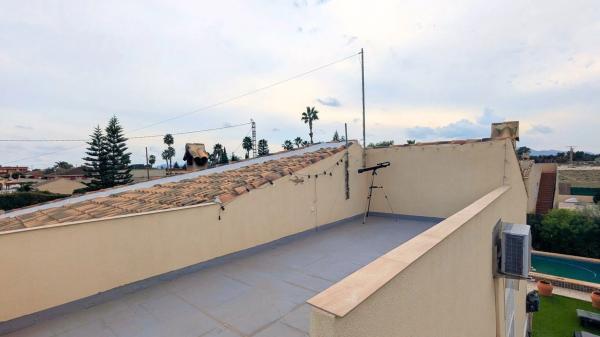 Casa independiente en camino de la Torre los Pavos