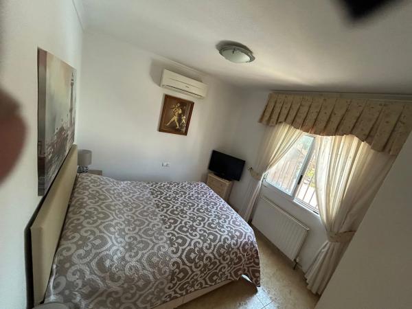 Casa independiente en camino de los Abadia, 14