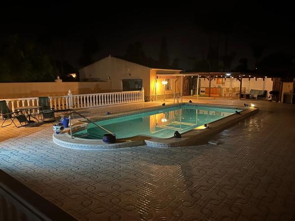 Casa independiente en camino de los Abadia, 14