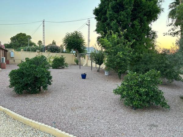 Casa independiente en camino de los Abadia, 14