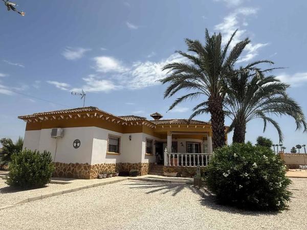 Finca rústica en calle Santa Águeda