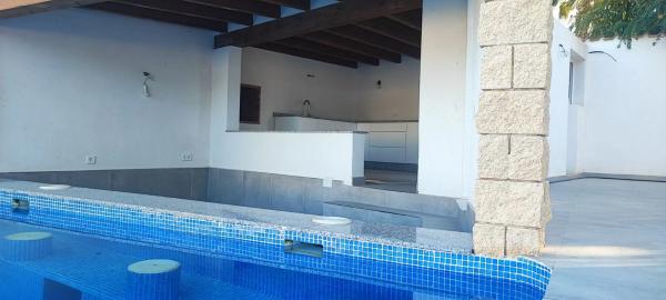 Casa independiente en camino la Barbua