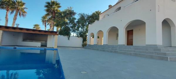 Casa independiente en camino la Barbua