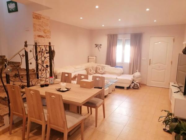 Casa independiente en calle General Prim, 11