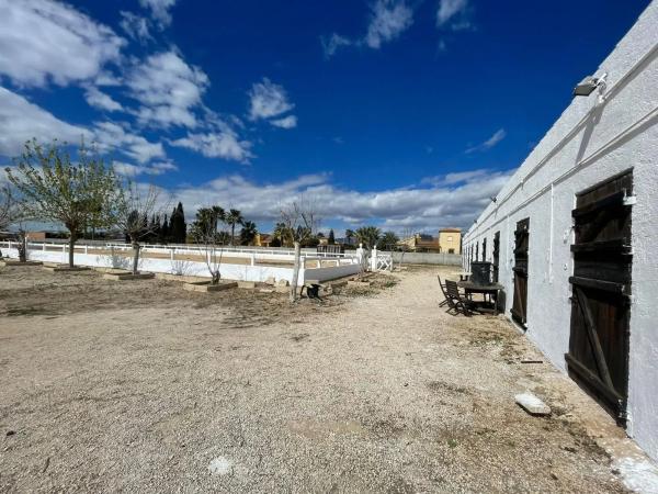 Finca rústica en calle Santa Águeda