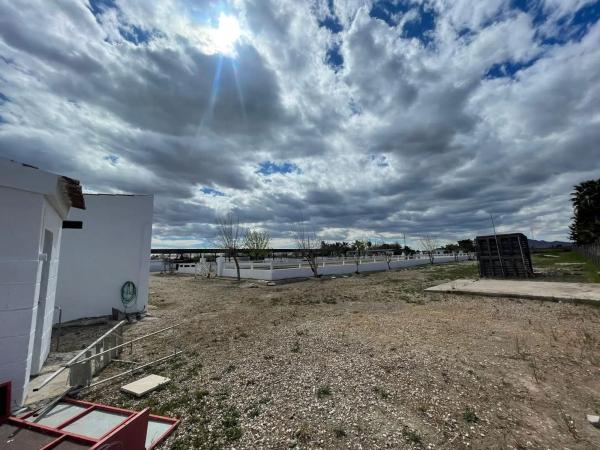 Finca rústica en calle Santa Águeda