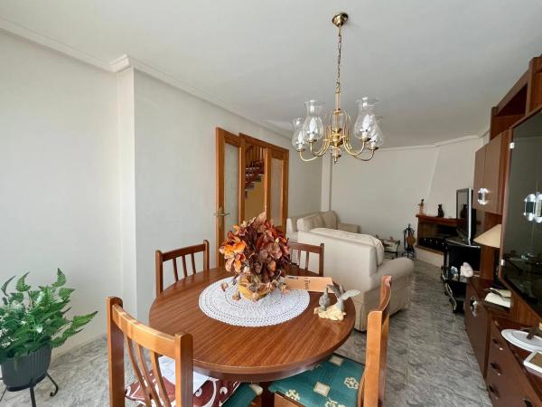 Casa independiente en calle San Francisco, 62