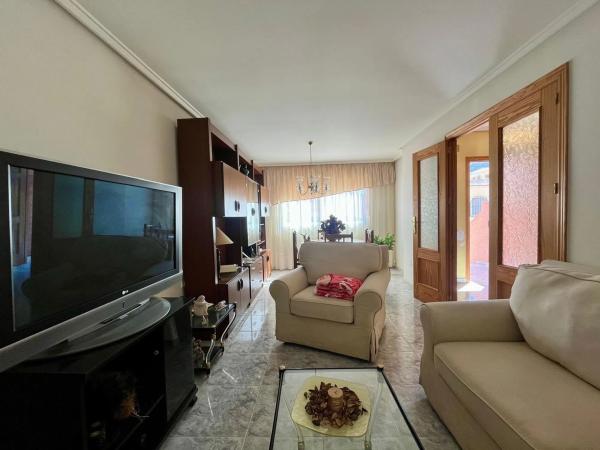 Casa independiente en calle San Francisco, 62