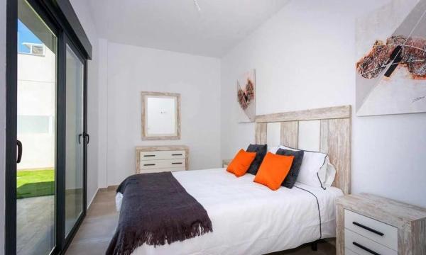 Casa independiente en calle Maestro Serrano