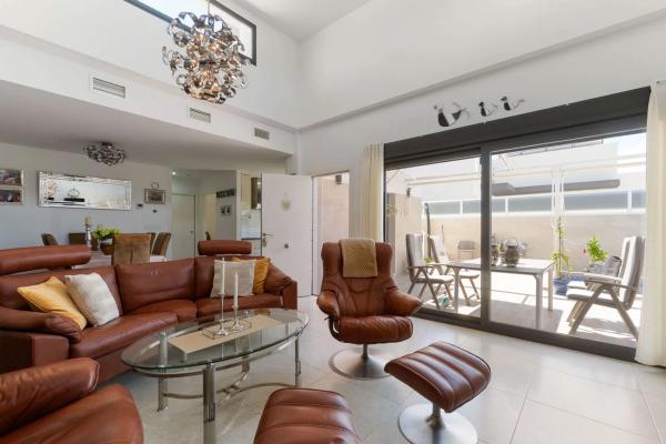 Casa independiente en calle Maestro Serrano