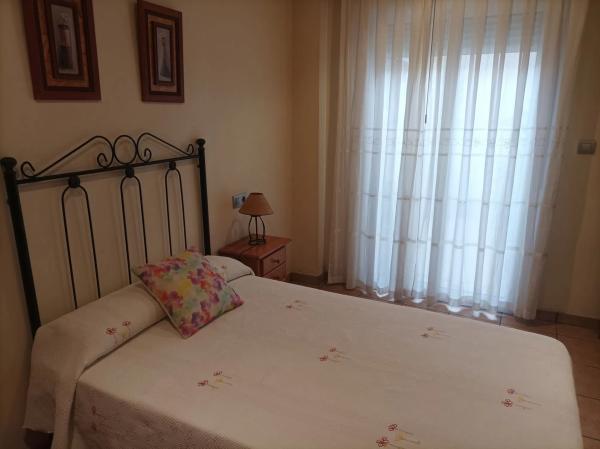 Casa independiente en calle José Cartagena