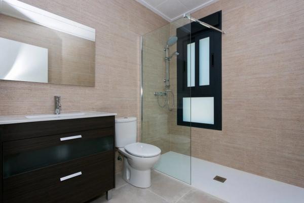 Casa independiente en calle Ruperto Chapi