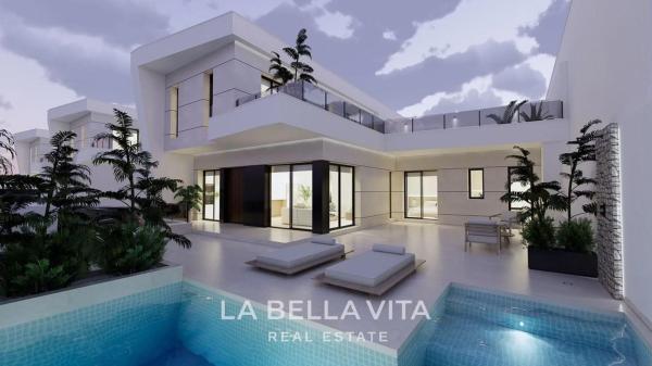 Casa independiente en calle Concejala Trinidad Saura, 67