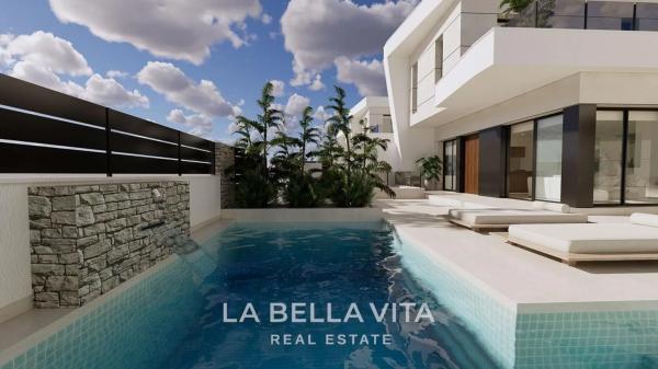 Casa independiente en calle Concejala Trinidad Saura, 67