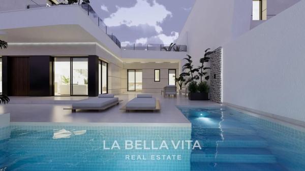 Casa independiente en calle Concejala Trinidad Saura, 67