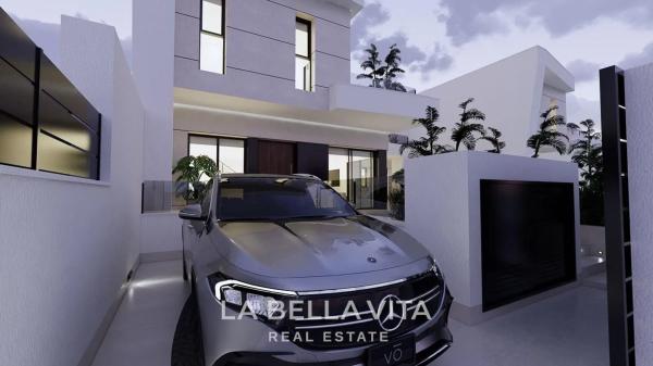 Casa independiente en calle Concejala Trinidad Saura, 67