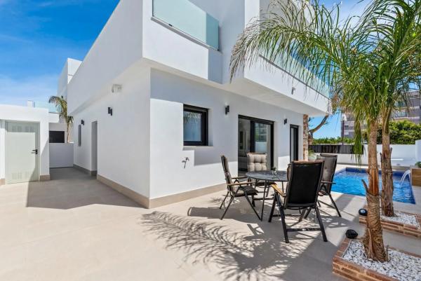 Casa independiente en Filo Montes s/n