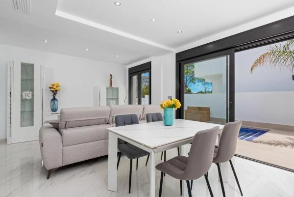 Casa independiente en Filo Montes s/n