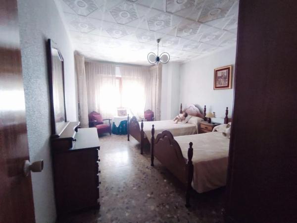 Casa de pueblo en calle Lepanto