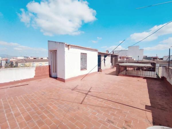 Casa de pueblo en calle Lepanto