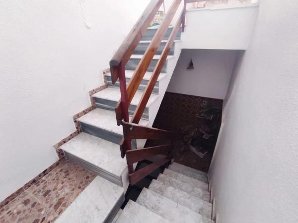 Casa de pueblo en calle Lepanto