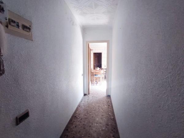 Casa de pueblo en calle Lepanto