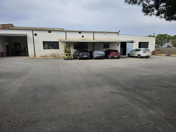 Casa independiente en Cv-861