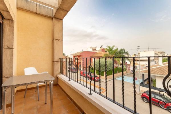 Casa independiente en calle Italia