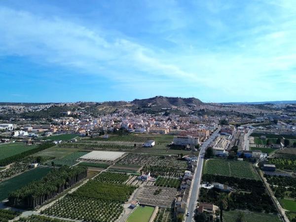 Casa independiente en Cv-9030