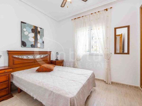 Casa independiente en calle Chumbera, 608 -600