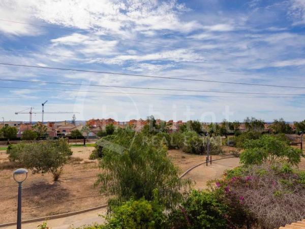 Casa independiente en calle Chumbera, 608 -600