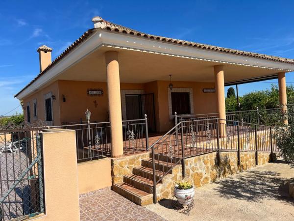 Casa de pueblo en calle Diego Montesinos, 1