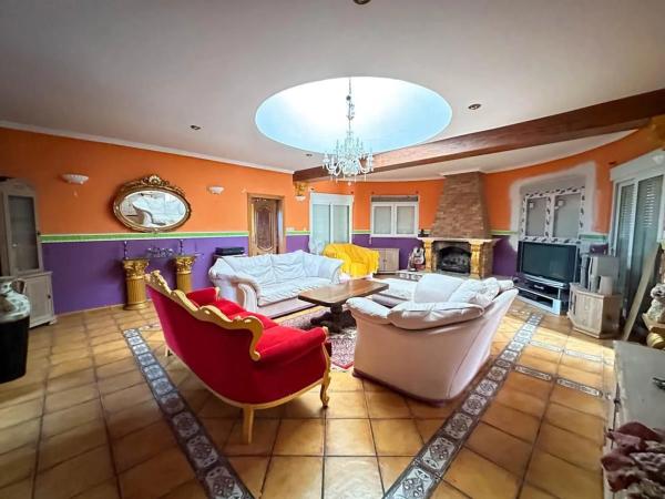 Finca rústica en calle del Mediterráneo