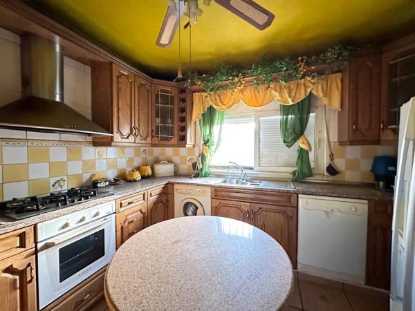 Finca rústica en calle del Mediterráneo