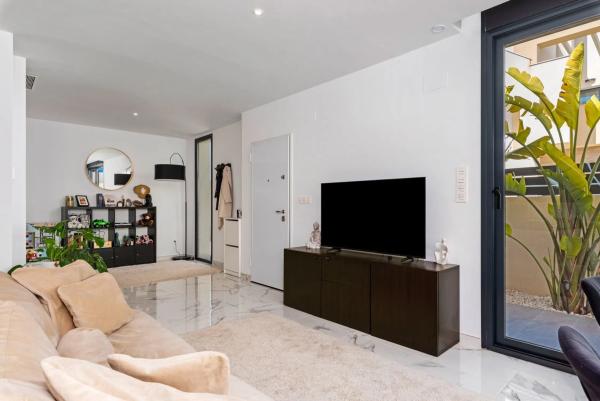 Casa independiente en calle Romero