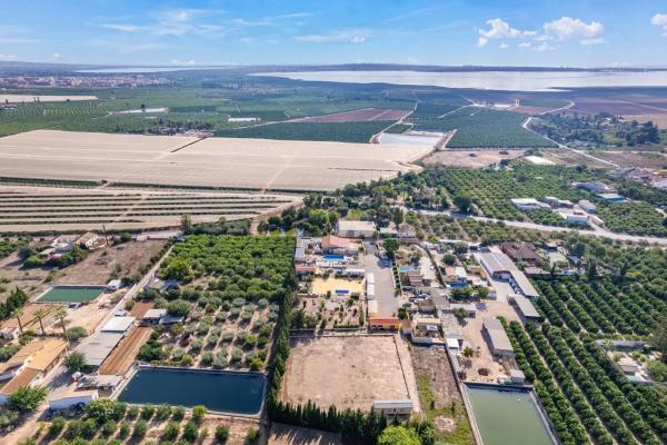 Casa independiente en Los Perez